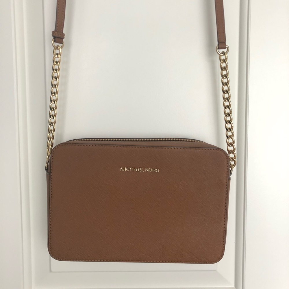 Michael Kors Jet Set EW Crossbody Purse